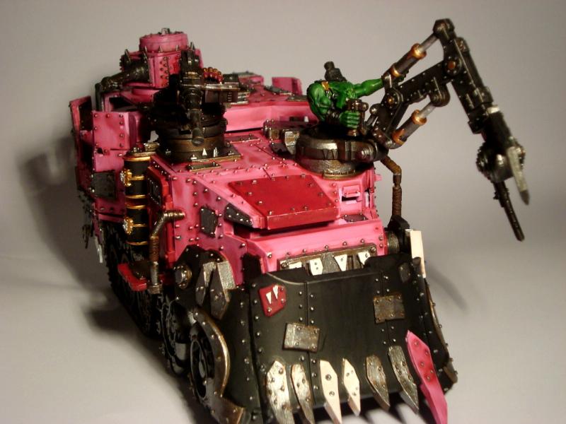 48565_md-Battlewagon, Orks, Pink.jpg