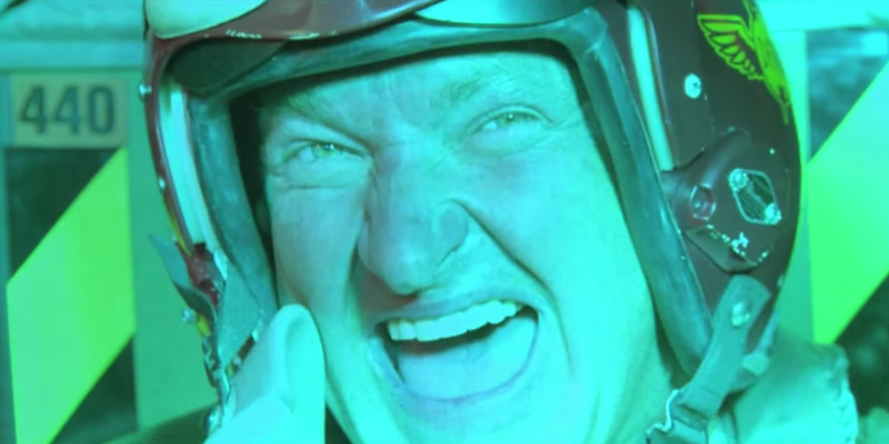 then-randy-quaid-played-pilot-russell-casse-this-wasnt-his-first-rodeo-with-a-ufo--2052343514.png